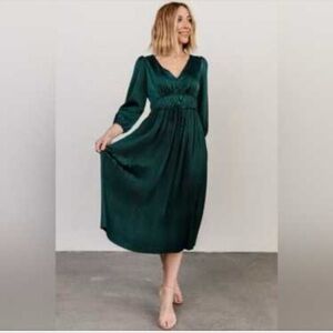 Elegant Green Maxi Dress